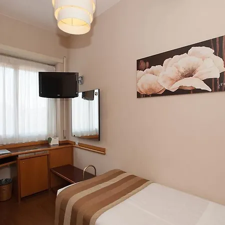 Hotel Western Piccadilly 4*