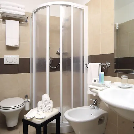 Hotel Crosti 3*