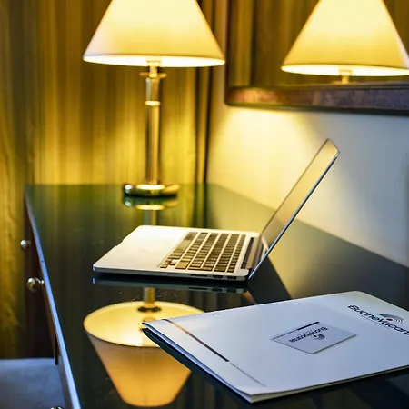 Bv Oly Hotel 4*