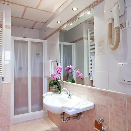 Delle Muse Otel 3*