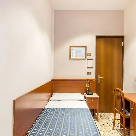 Tempio Di Pallade Hotel Rome