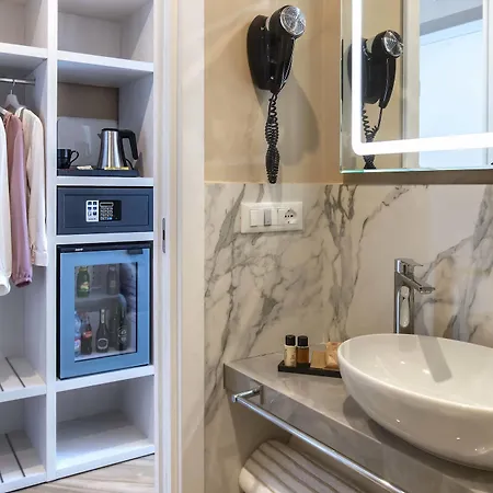 Ξενοδοχείο The Boutique 3*