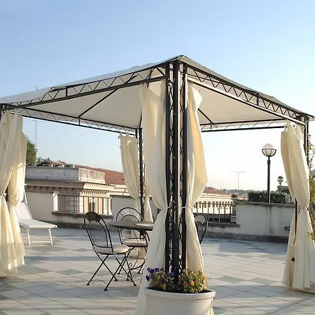 Hotel Fellini 3*