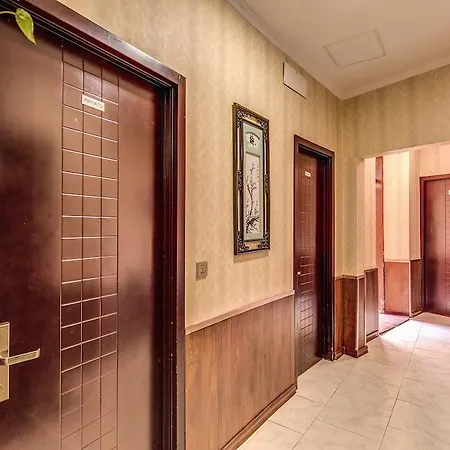 Portafortuna - Close To Colosseum Guest house 2*