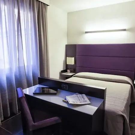 Numa Barberini 4* רומא