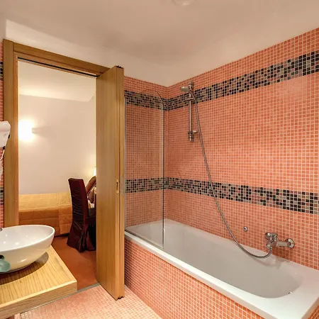 Residenza Romantica Affittacamere Roma