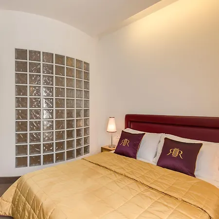 Affittacamere Residenza Romantica 2*