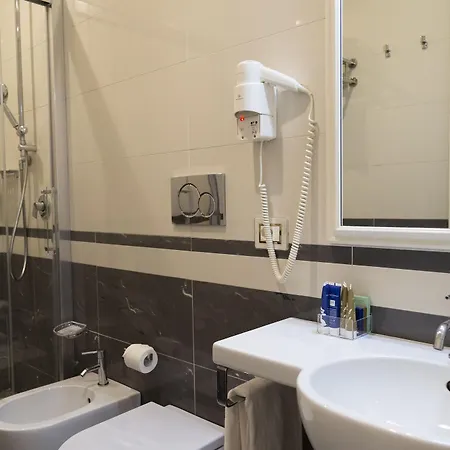 Hotel Leonardo Boutique Monti 4*