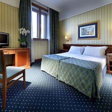 Exe International Palace 4* Řím