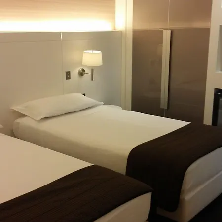 Hotel Ih Z3 4*