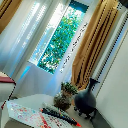 Aventino 2* Řím