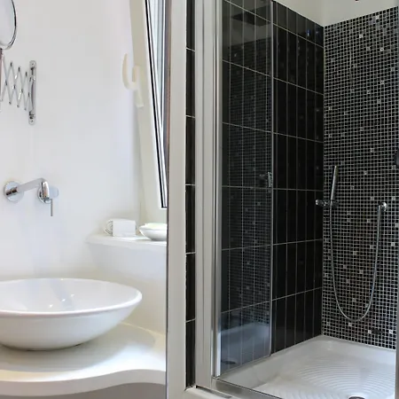 Irooms - Spanish Steps 4* Rome