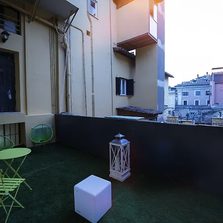 Irooms Pantheon Bed & Breakfast