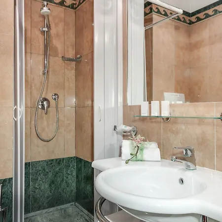 Palazzo Cardinal Cesi Hotel Rome