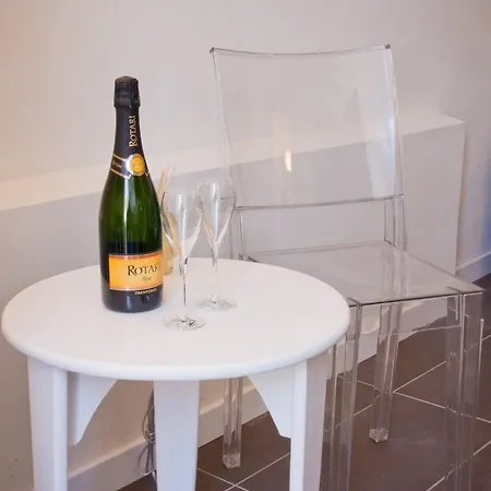 Lägenhetshotell Trevi Rom