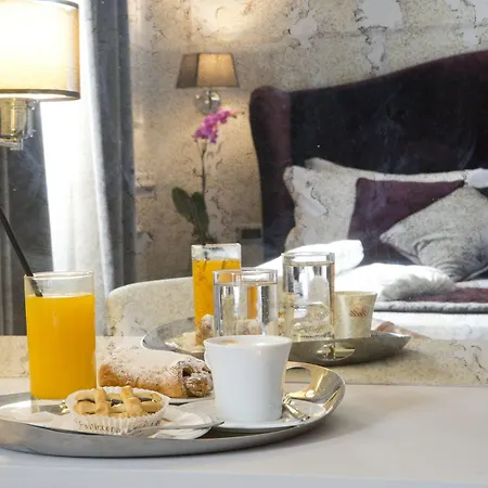 Relais Leone Roma