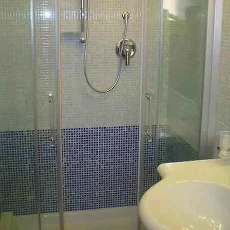 Dina 3* Roma