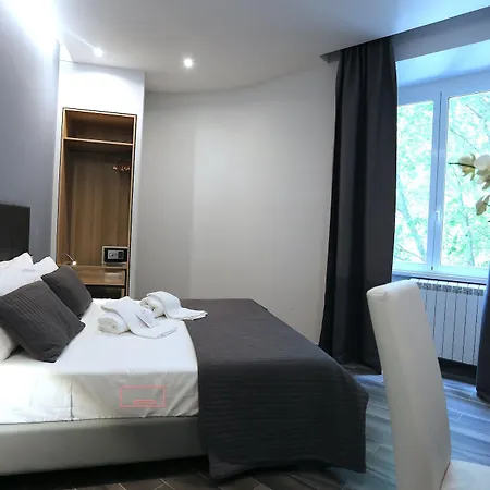 Bed & Breakfast 77 2*