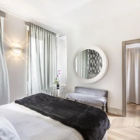 Hotel Palazzo Manfredi - Small Luxury Of The World