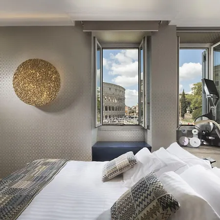 Palazzo Manfredi - Small Luxury Of The World