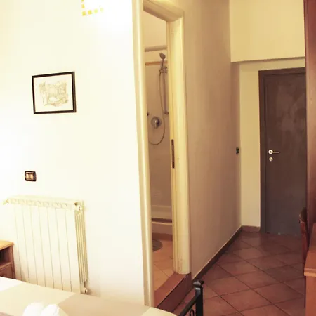 Sixtythree 2* Rome