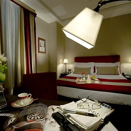 Dei Borgognoni 4* Roma