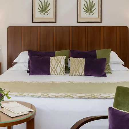 Bettoja Atlantico Hotel 4*