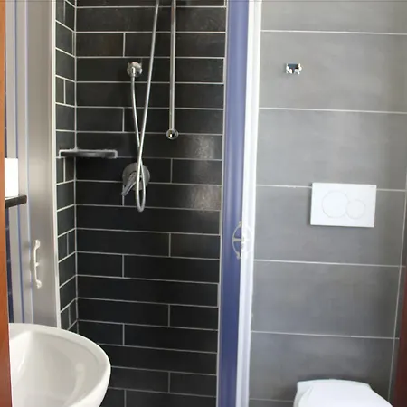 Pyramid Hotel 3*