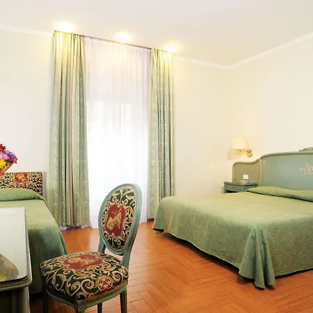 Hotel Augustea