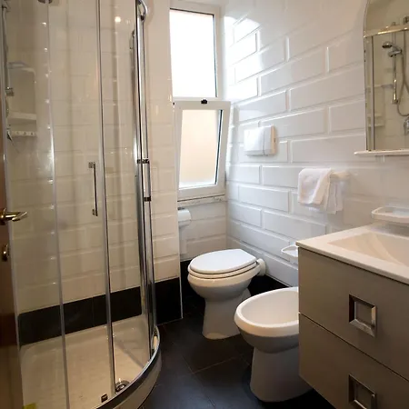 Domus Aventina 3* Rome