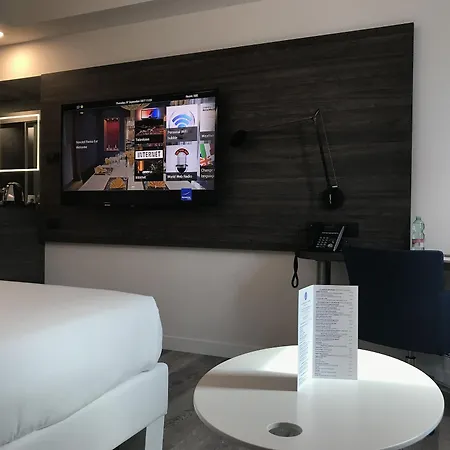 Novotel Eur Hotel 4*
