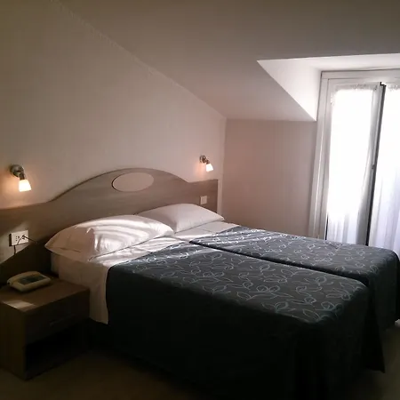 Hotel Concorde 2*