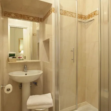 Italia Viminale 2* Rome
