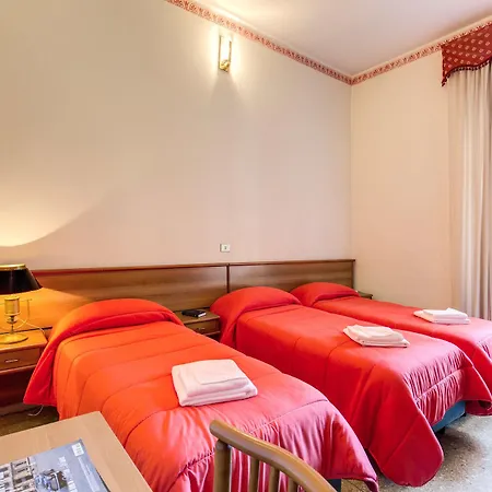 Hotel Cambridge 3*