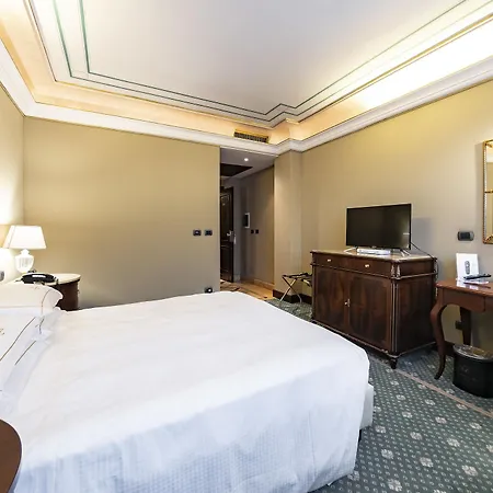 Hotel River Chateau 4*