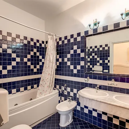 Cambridge Otel