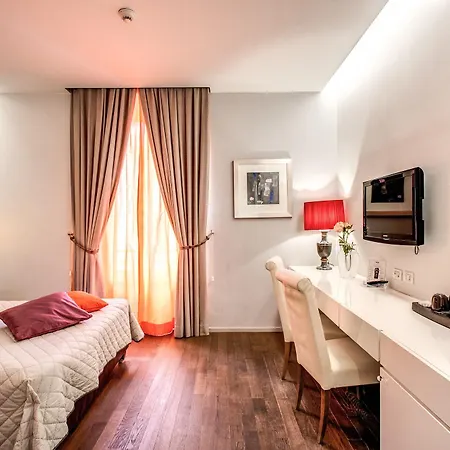 Boutique 4* Roma