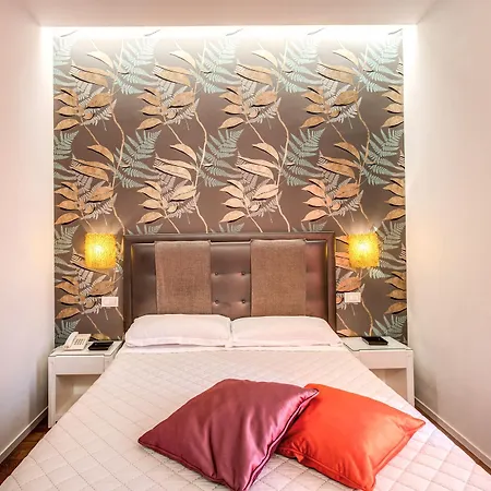 Boutique 4*