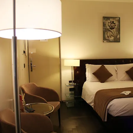 Piazza Del Gesu' Luxury 2* Rome