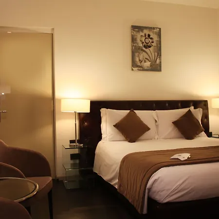 Piazza Del Gesu' Luxury 2* Rome