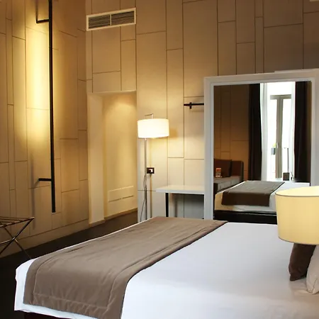 Piazza Del Gesu' Luxury 2* Rome