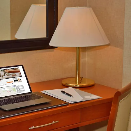 Hotel Lh Lloyd Rom