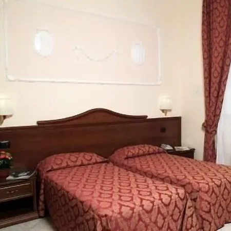 Mirage Hotel 3*