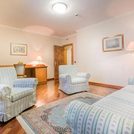 Capital 4* Rome