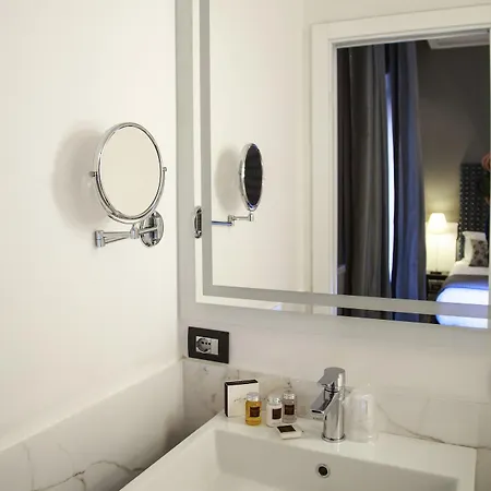 The Independent 4* Roma