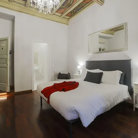 La Maison Dell'orologio Bed & Breakfast 2*