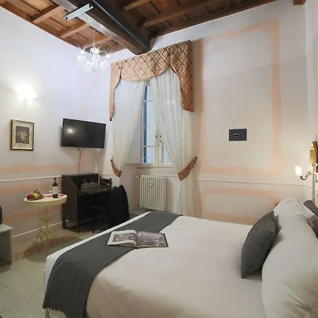 La Maison Dell'orologio Bed & Breakfast 2*