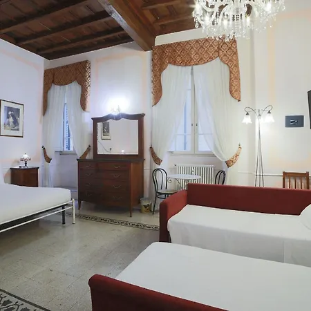 Bed & Breakfast La Maison Dell'orologio