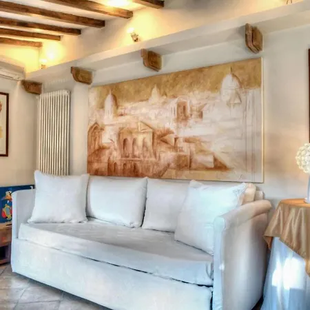 Luxury Trastevere 2* Roma