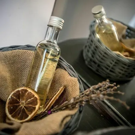Chic & Town Luxury Bed & Breakfast